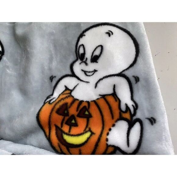 Casper the Friendly Ghost Plush Soft Blanket Throw 50x70” Halloween Costumes NEW - Picture 7 of 16
